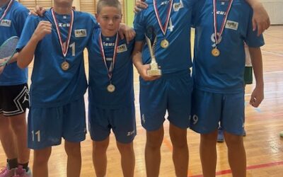 BADMINTON