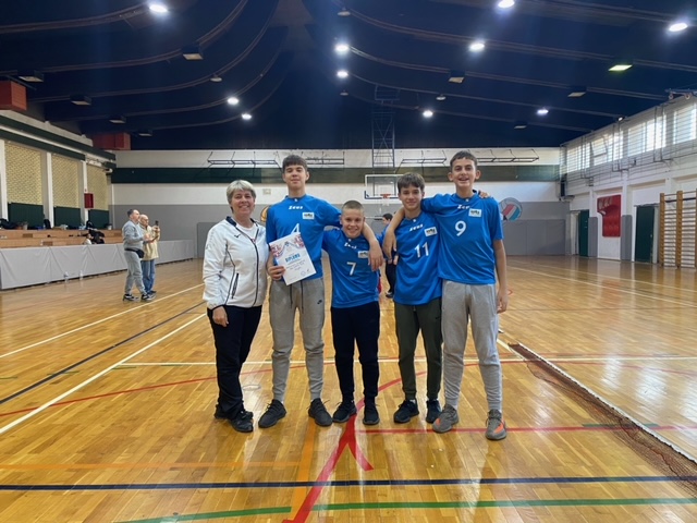 ŽUPANIJSKO NATJECANJE U BADMINTONU